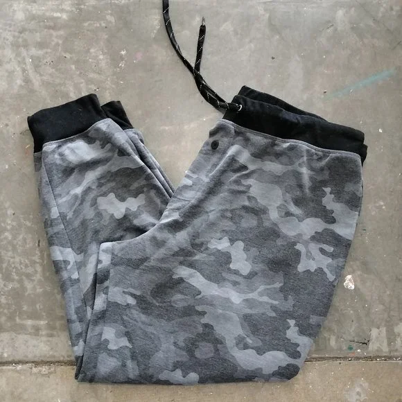 Fruit of the discount loom camo sweatpants